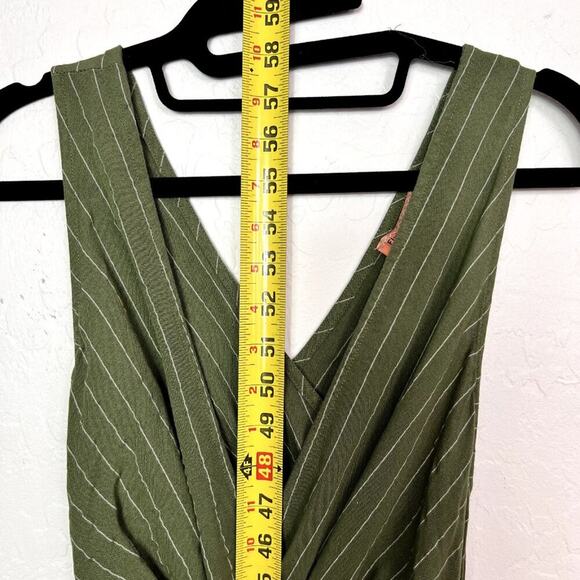 Flying Tomato Jumpsuit Women's M Green Striped Belted Cross Cutout Back V-Neck - Picture 6 of 12